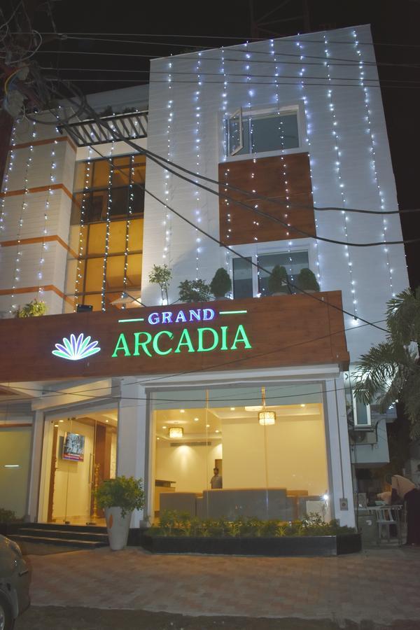 Hotel Grand Arcadia Tiruchirappalli Zewnętrze zdjęcie